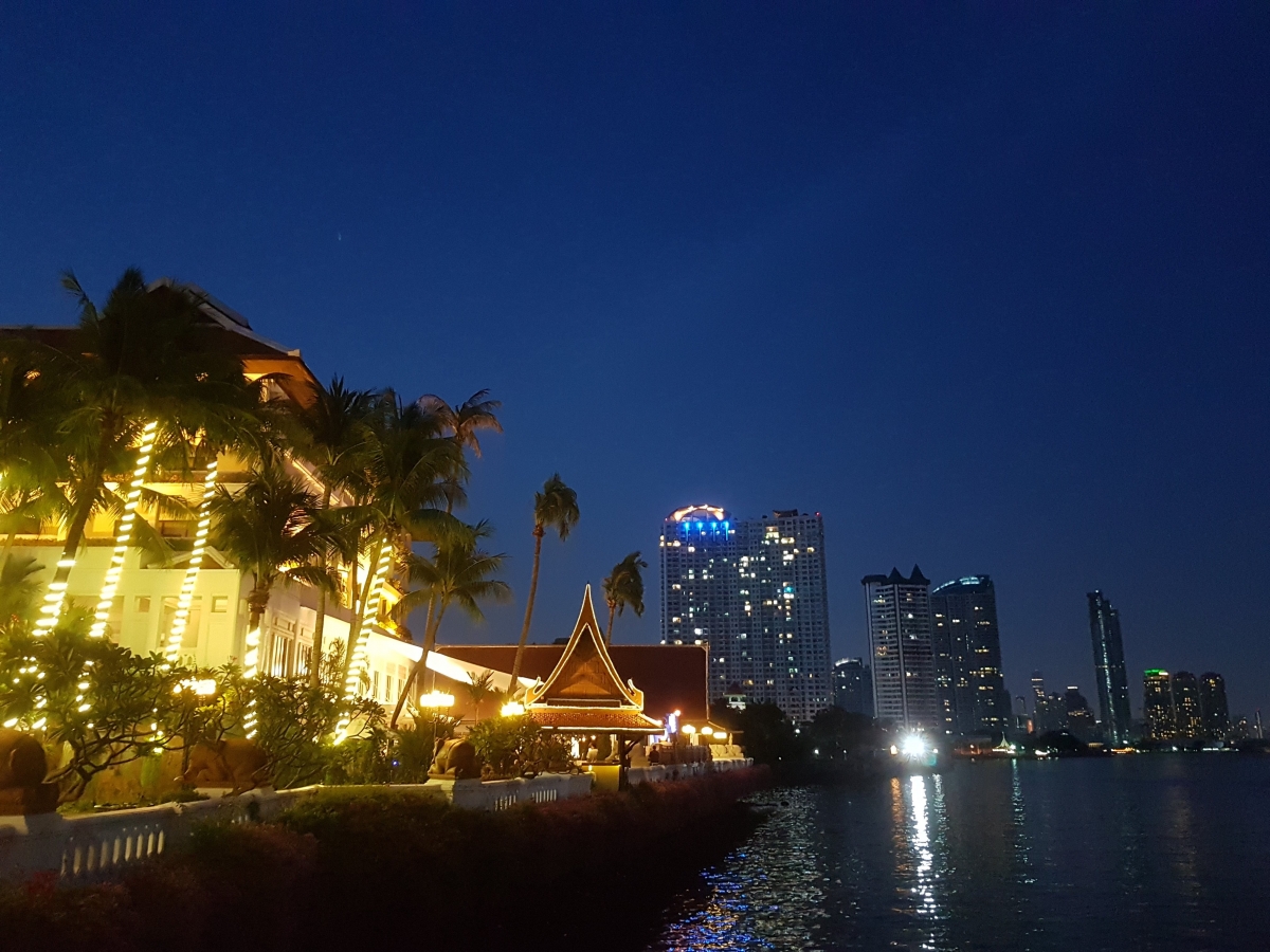 Anantara Riverside Bangkok Resort, Thailand